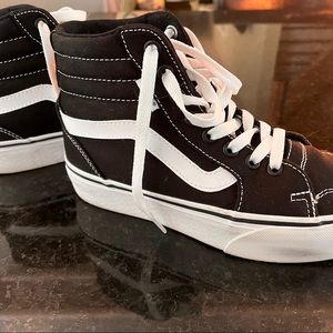 Women’s Filmore High Top Sneaker Black